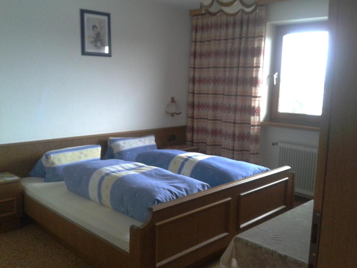 Gästehaus Riml Längenfeld Zimmer foto