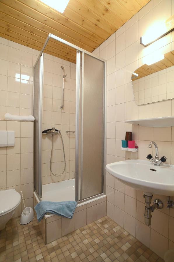 Gästehaus Riml Längenfeld Zimmer foto