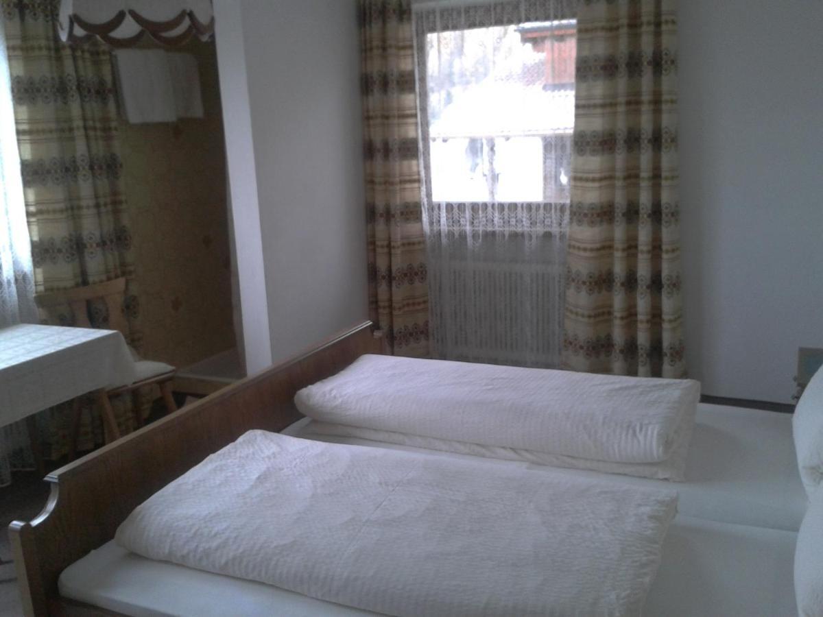 Gästehaus Riml Längenfeld Zimmer foto